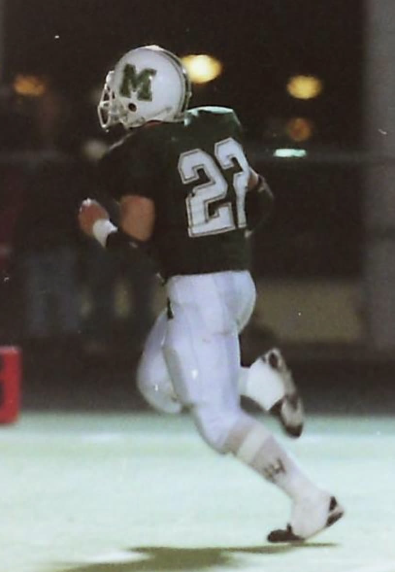 Nick Palazzo breaking away for the Mayfield Wildcats
